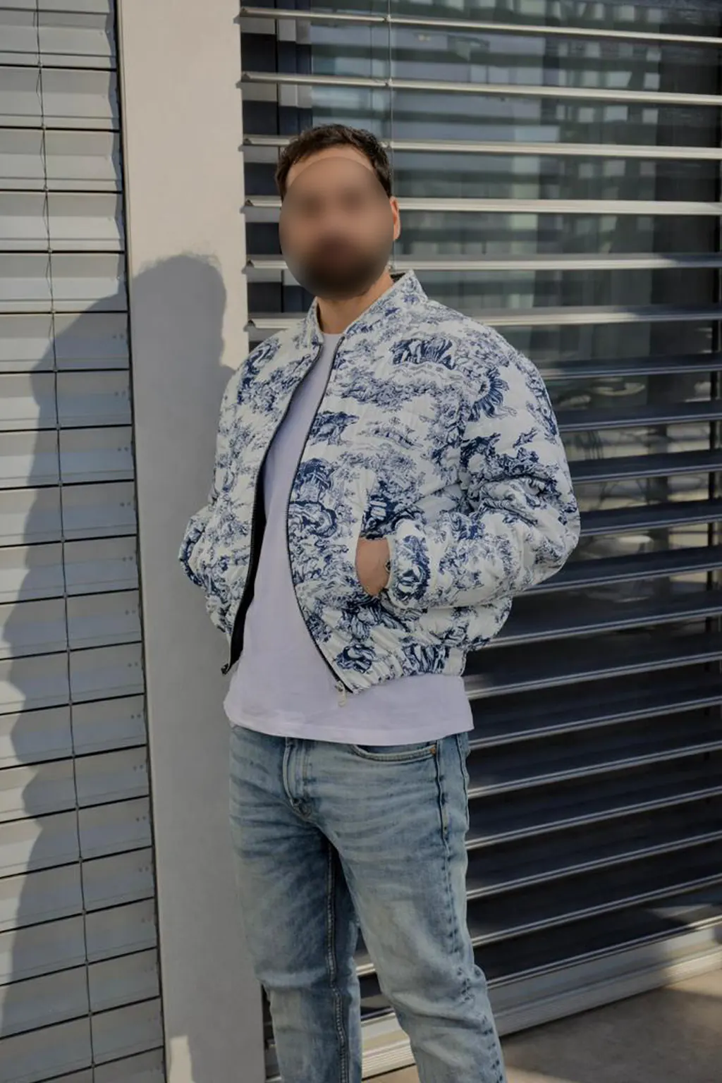 test alternate image