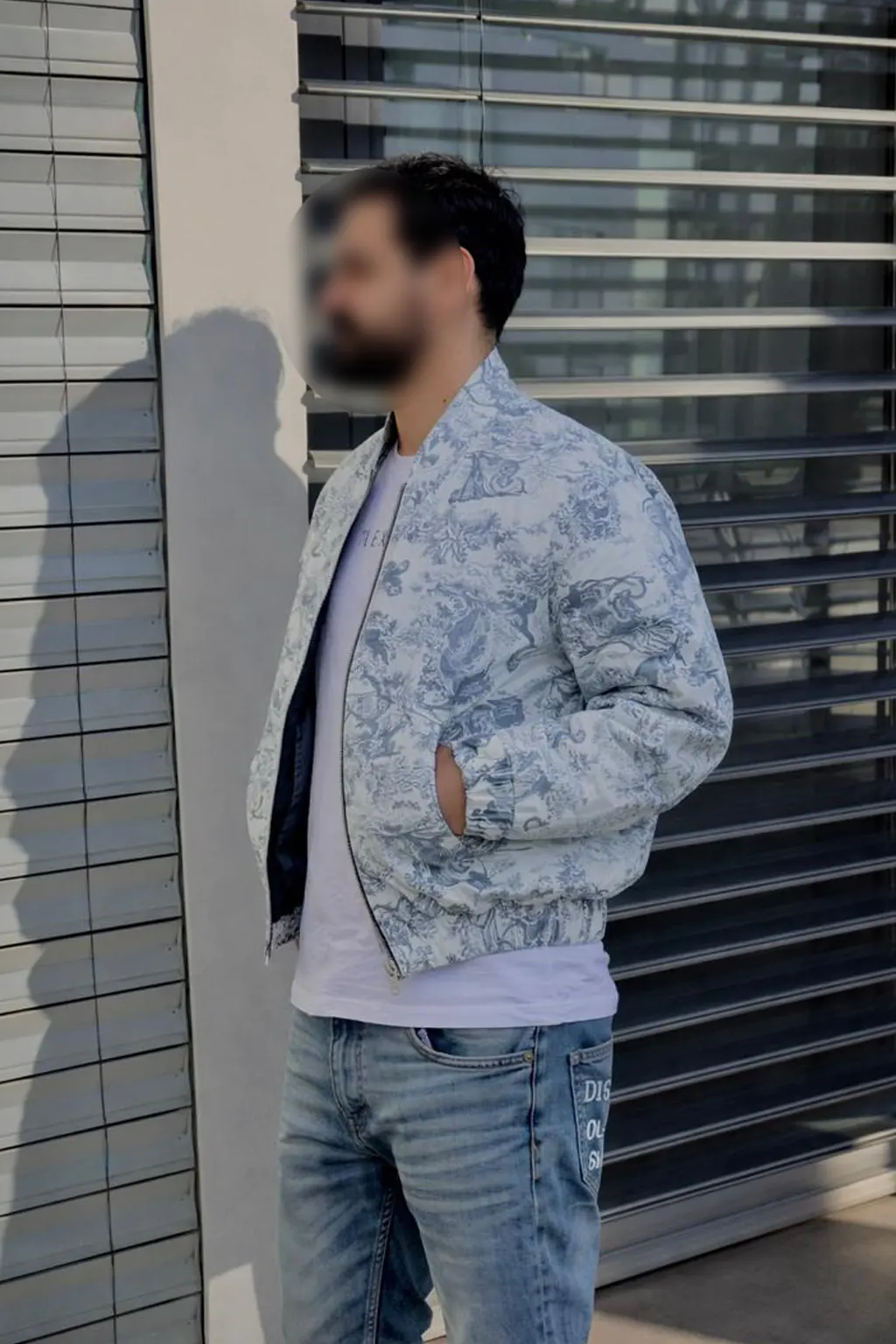 Frilivin Jacket image 7