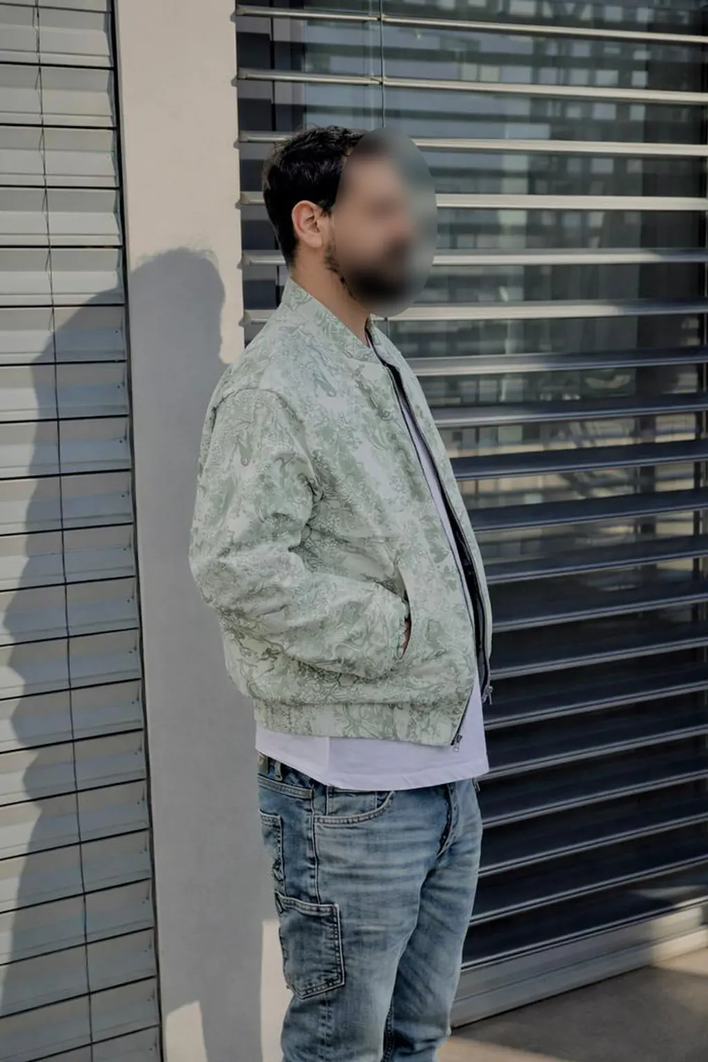 Frilivin Jacket image 5