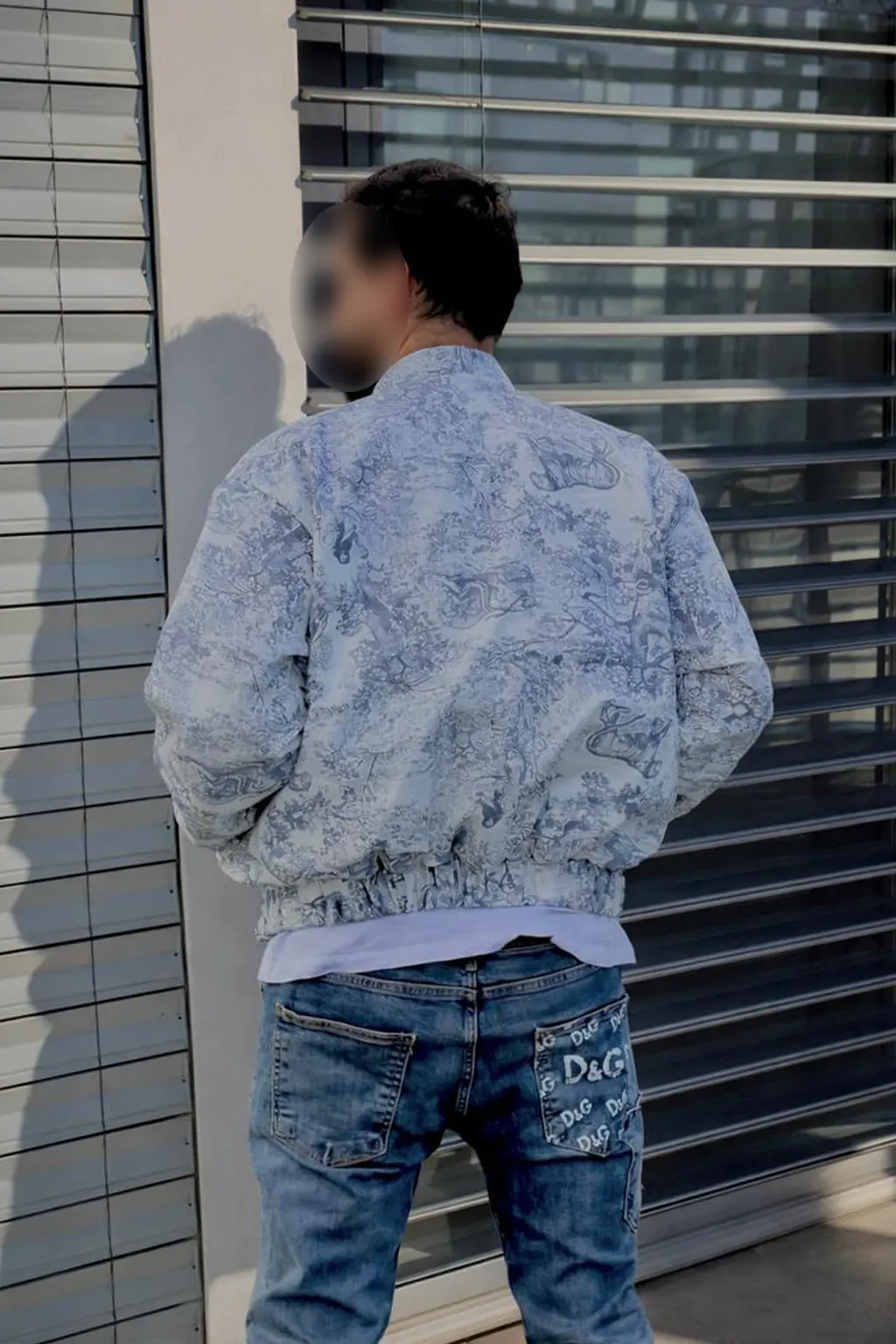 Frilivin Jacket image 6