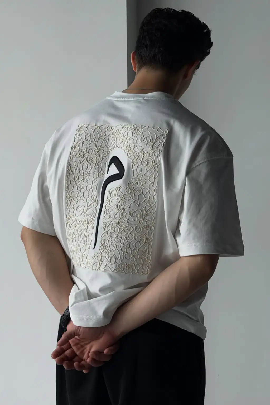 Men Tshirt (M) image 4